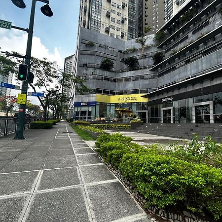 Oasis Regency @ Fort Victoria Bgc Taguig Zewnętrze zdjęcie