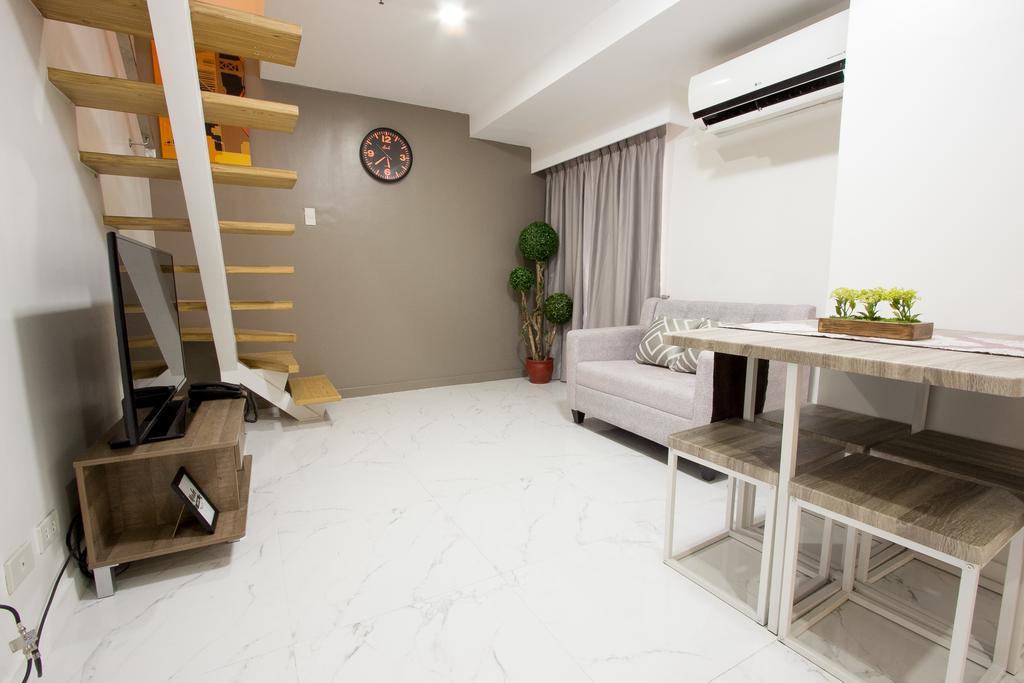 Oasis Regency @ Fort Victoria Bgc Taguig Zewnętrze zdjęcie