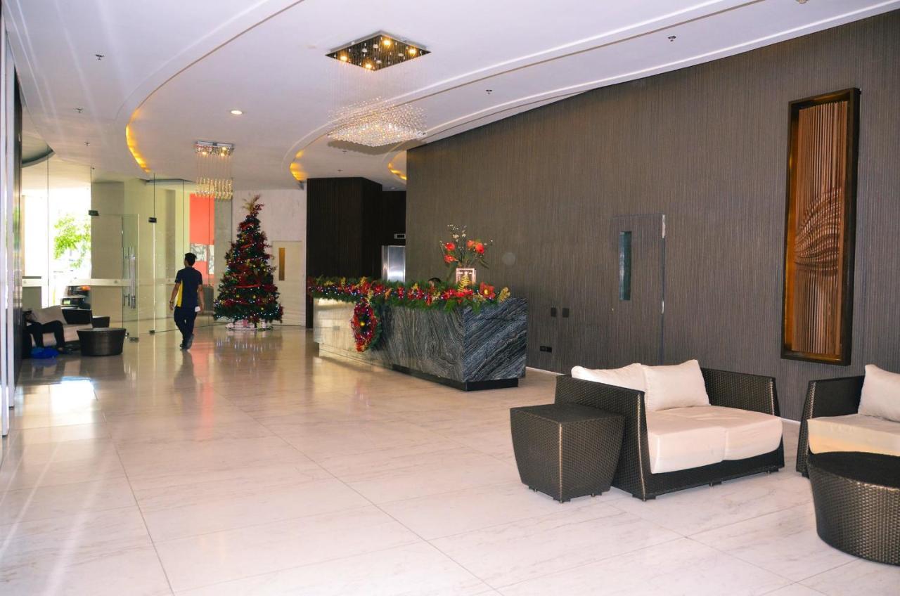 Oasis Regency @ Fort Victoria Bgc Taguig Zewnętrze zdjęcie